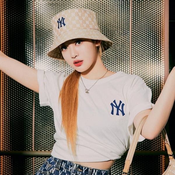 MLB Classic Monogram Jacquard Bucket Hat New York Yankees